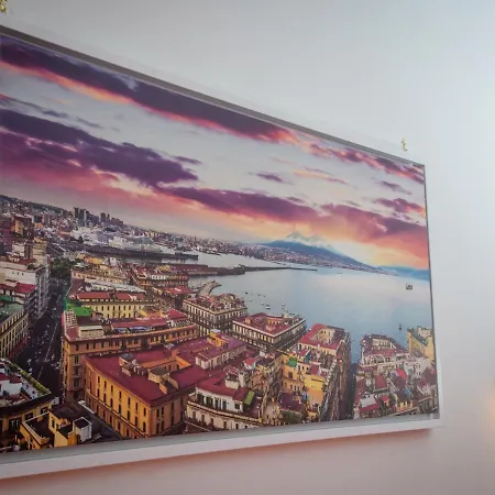 Golden Nocleg ze śniadaniem Neapol