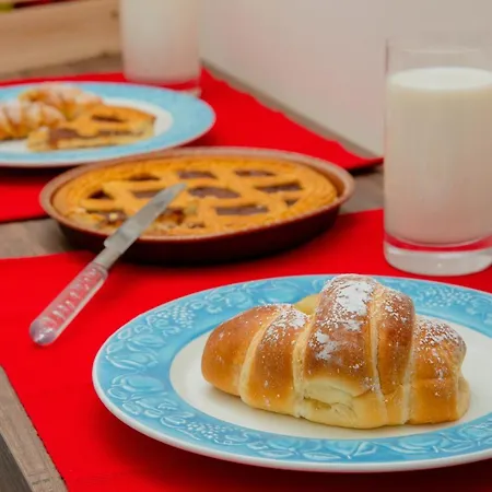 Nocleg ze śniadaniem Golden Neapol